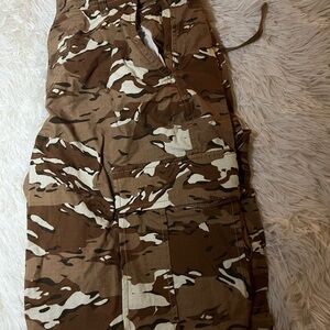 Good American Brown Camouflage Trousers